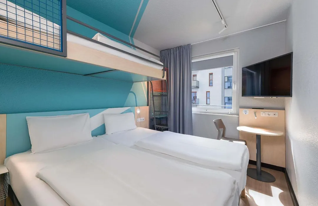 Ibis Budget Hamburg City-1
